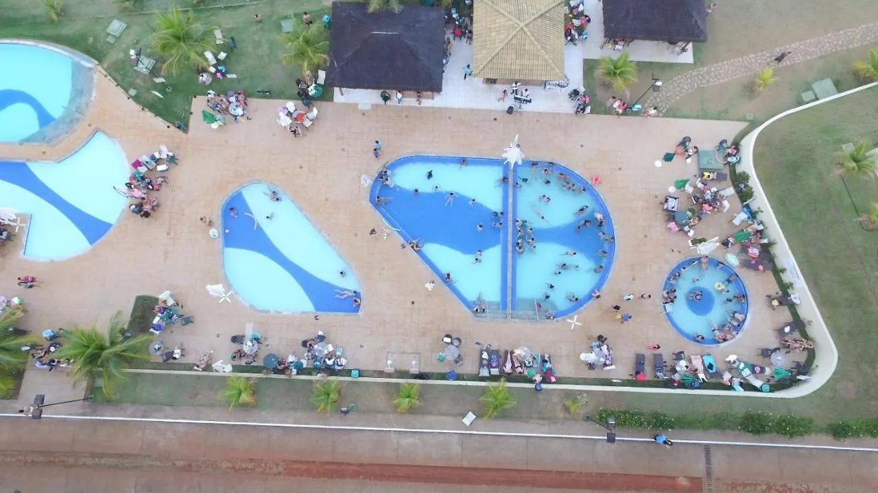 Apartment Aldeia Do Lago: Lakeside Retreat with Aqua Park and EV Charging Caldas Novas