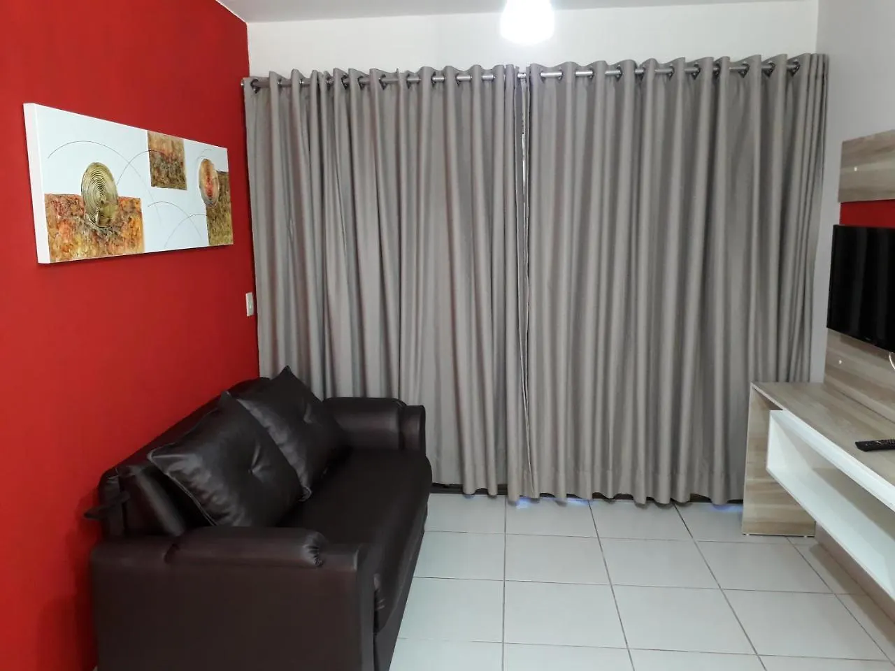 Apartment Aldeia Do Lago: Lakeside Retreat with Aqua Park and EV Charging Caldas Novas