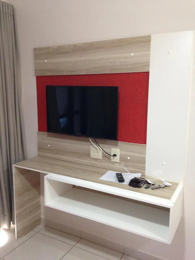 Aldeia Do Lago: Lakeside Retreat with Aqua Park and EV Charging Caldas Novas Apartment